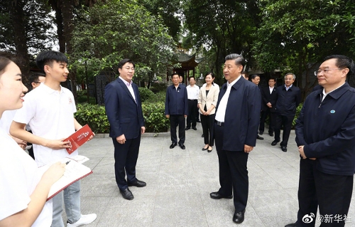 楚雄习近平在河南南阳考察调研